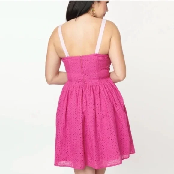NWT Fushsia Pink Eyelet Flare Dress Sz M - Picture 3 of 12